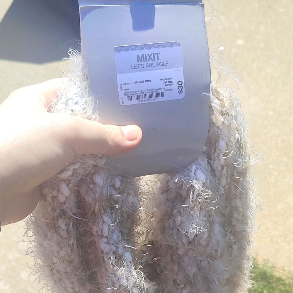 Mix it Infinity Scarf Brand-new